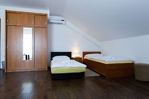 Plitvice Palace