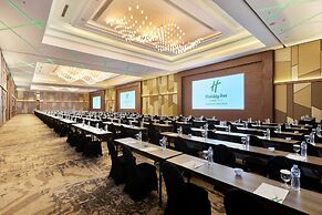 Holiday Inn Bandung Pasteur by IHG