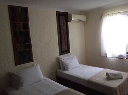 Hostel Kaana 4 You