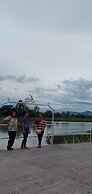 Scenic Riverside Resort