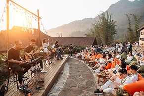 Sapa Jade Hill Resort & Spa