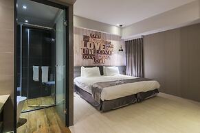 Sunrise Hotel