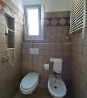Hotel Airone