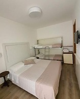 Hotel Airone