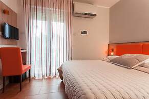 Hotel Airone