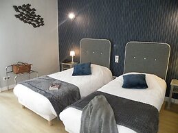Brit Hotel Roanne - Le Grand Hotel