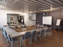 Brit Hotel Roanne - Le Grand Hotel