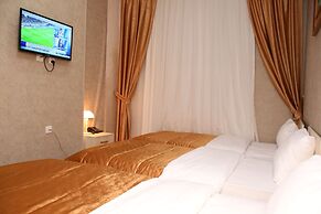Riva Hotel
