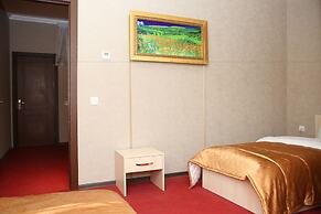 Riva Hotel