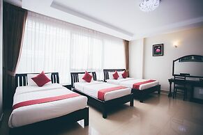 Chheng Residence
