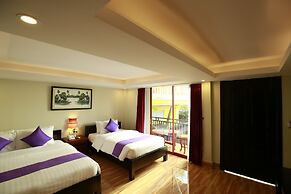 Chheng Residence