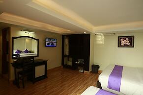 Chheng Residence