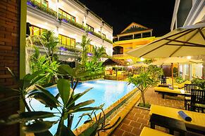 Chheng Residence
