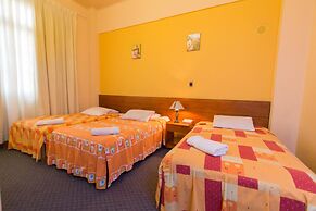 Hostal Bonbini
