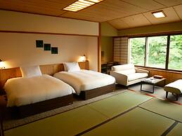 Yuze Hotel