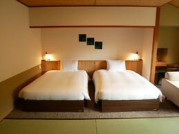 Yuze Hotel