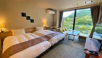Yuze Hotel