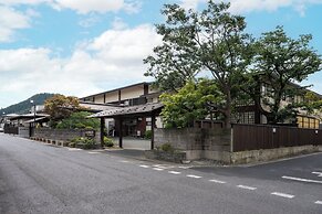 Hohoemino Kuyufu Tsuruya