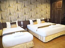 Suksomboon Hotel