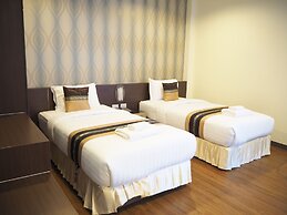 Suksomboon Hotel