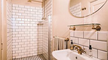 Onse Rus Guest House