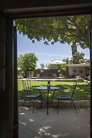 Onse Rus Guest House