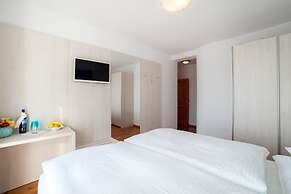 Rooms Raic