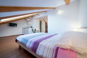 Rooms Raic
