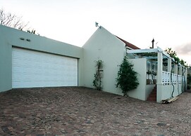 Clos Malverne Wine Estate Accommodation