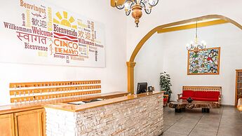 Cinco de Mayo Hotel