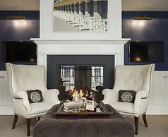 The Quogue Club at Hallock House