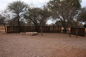 Makhato 84 Bush Lodge