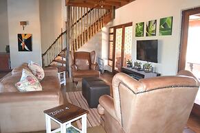 Makhato 84 Bush Lodge