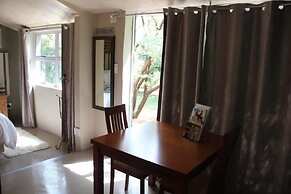 Glenda s Guest Suites