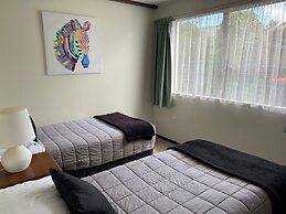 Hacienda Motel