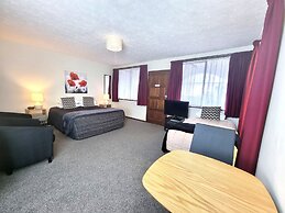 Hacienda Motel