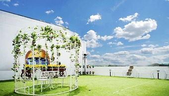 A Plus Boutique Hotel