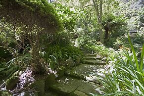 Lotus Lodges