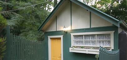 Lotus Lodges