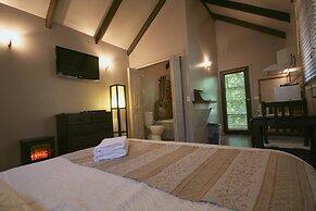 Lotus Lodges