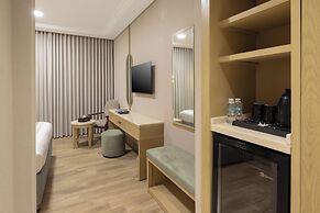 Afraa Hotel