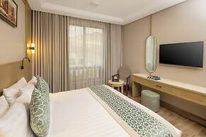 Afraa Hotel