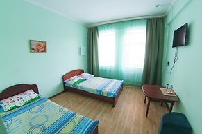 Red Hotel