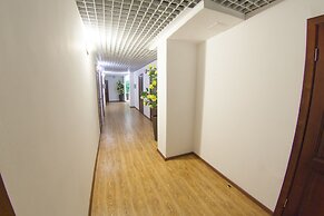 Red Hotel