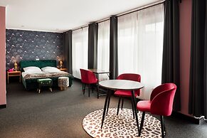 SmartHotel Flamingo self-check-in