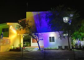 Hotel Yalta's Inn