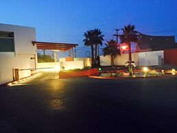 Motel Kiss