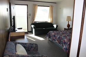 Raval Paradise Motel & RV Park