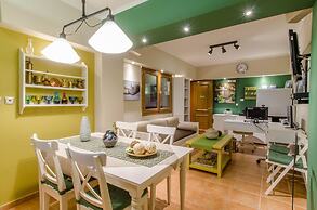 Plaka Studios