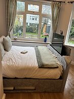Wimbledon Holiday Lets